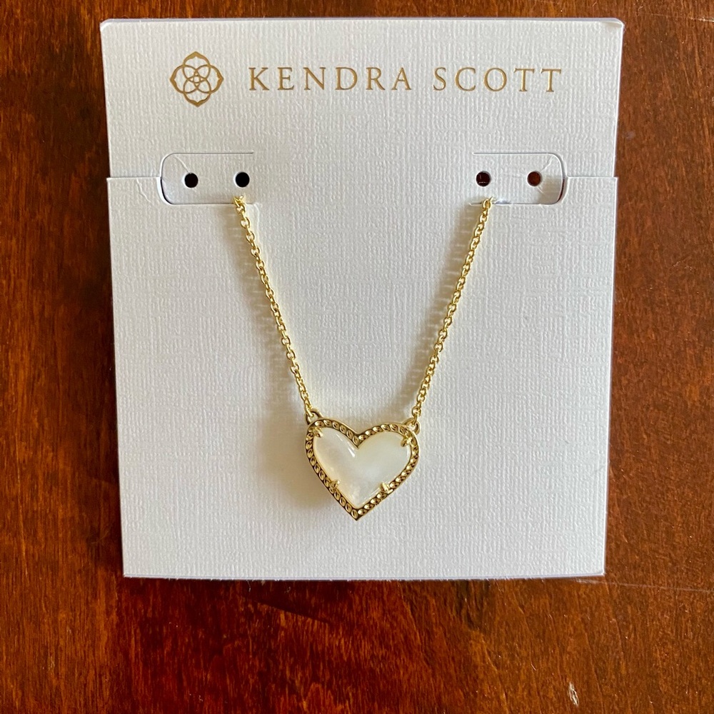 Kendra Scott Gold and White Ari Heart Necklace